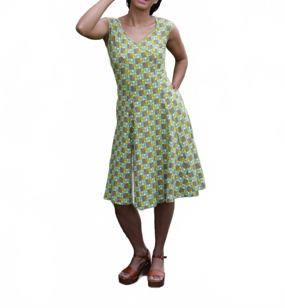 NEW EFFIE'S HEART ready dress in green